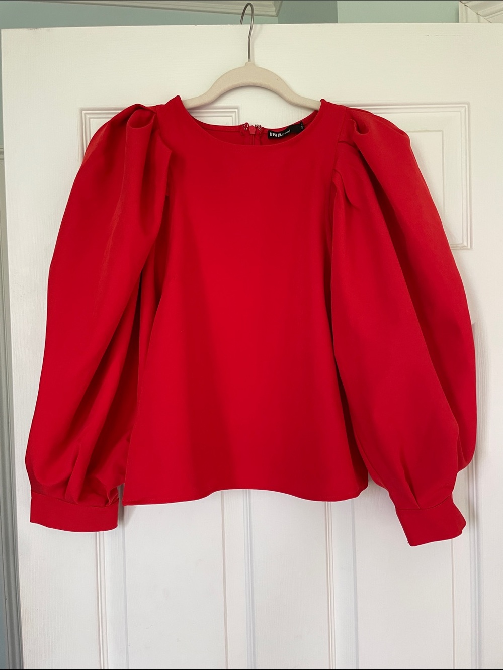 Red Puff-Sleeve Women's Top M